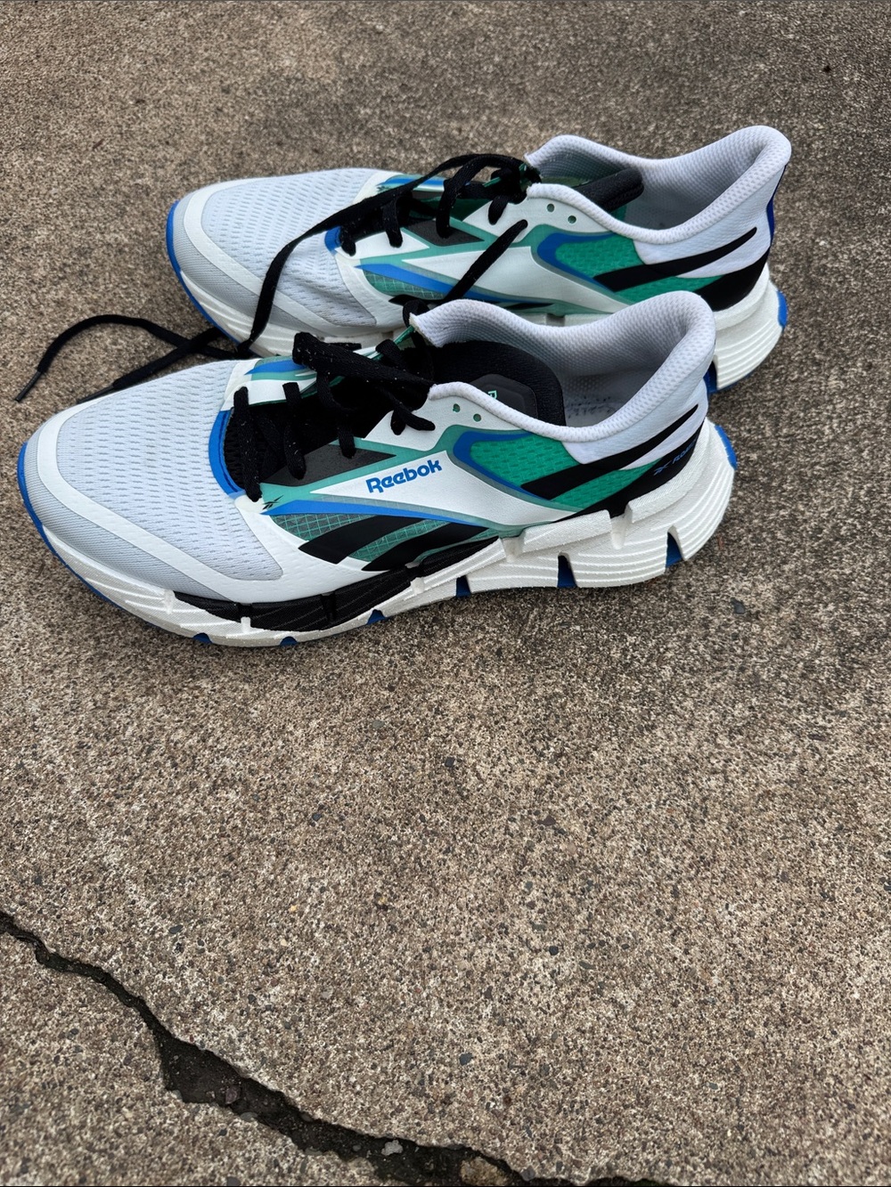 Reebok White, Teal & Blue Men's Athletic Sneakers